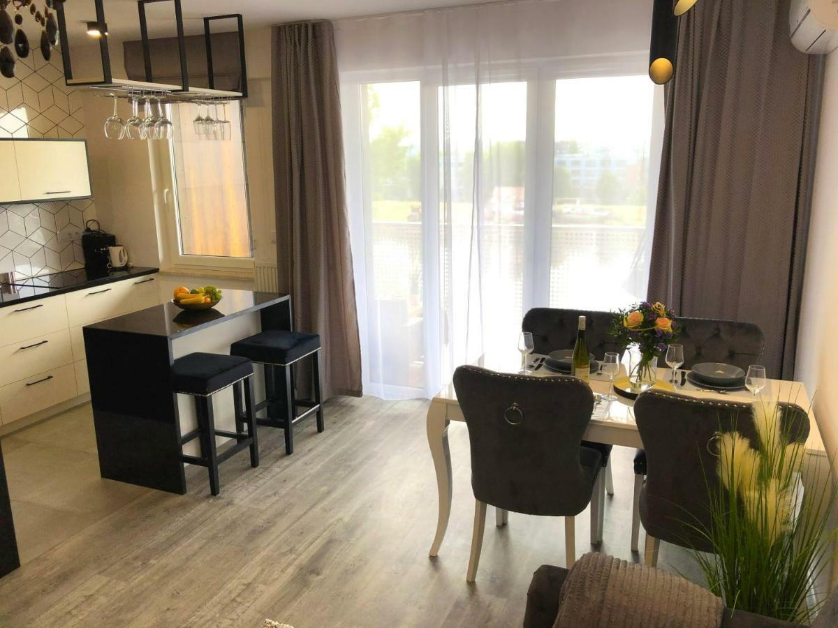 Glamour Apartment With Big, Private Terrace Krakkó Kültér fotó